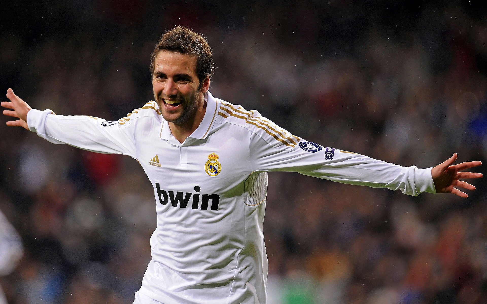 热刺球星究竟对弗兰克说了什么？热刺主帅被要求解雇两名“丢人现眼”的球员